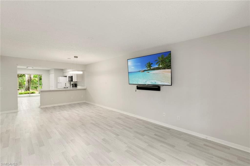 3930 Leeward Passage Ct 103, Bonita Springs, FL 34134-2