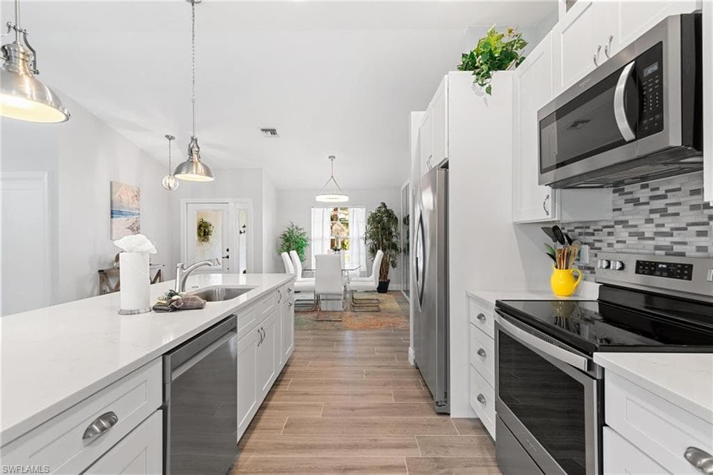 299 Heathwood Dr, Marco Island, FL 34145-13