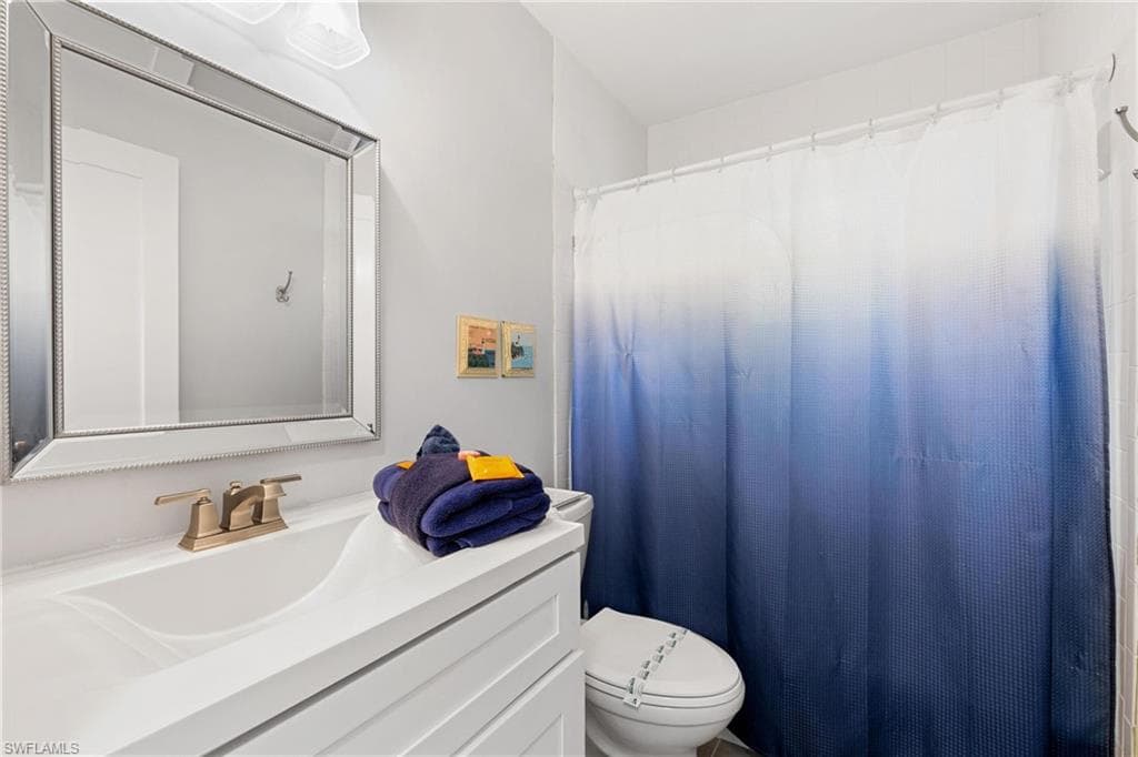 299 Heathwood Dr, Marco Island, FL 34145-23