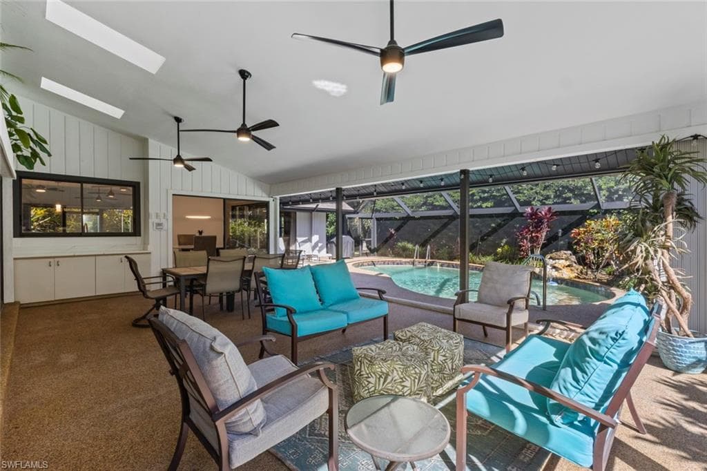 2529 Kings Lake Blvd, Naples, FL 34112-9