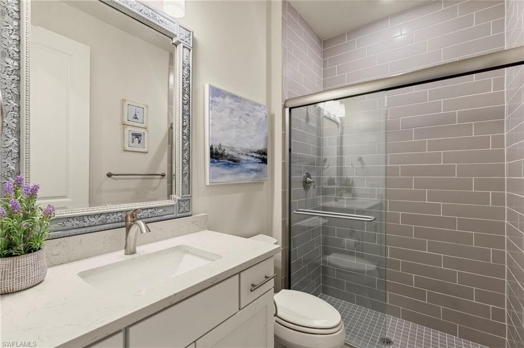 2787 Aviamar Cir, Naples, FL 34114-24