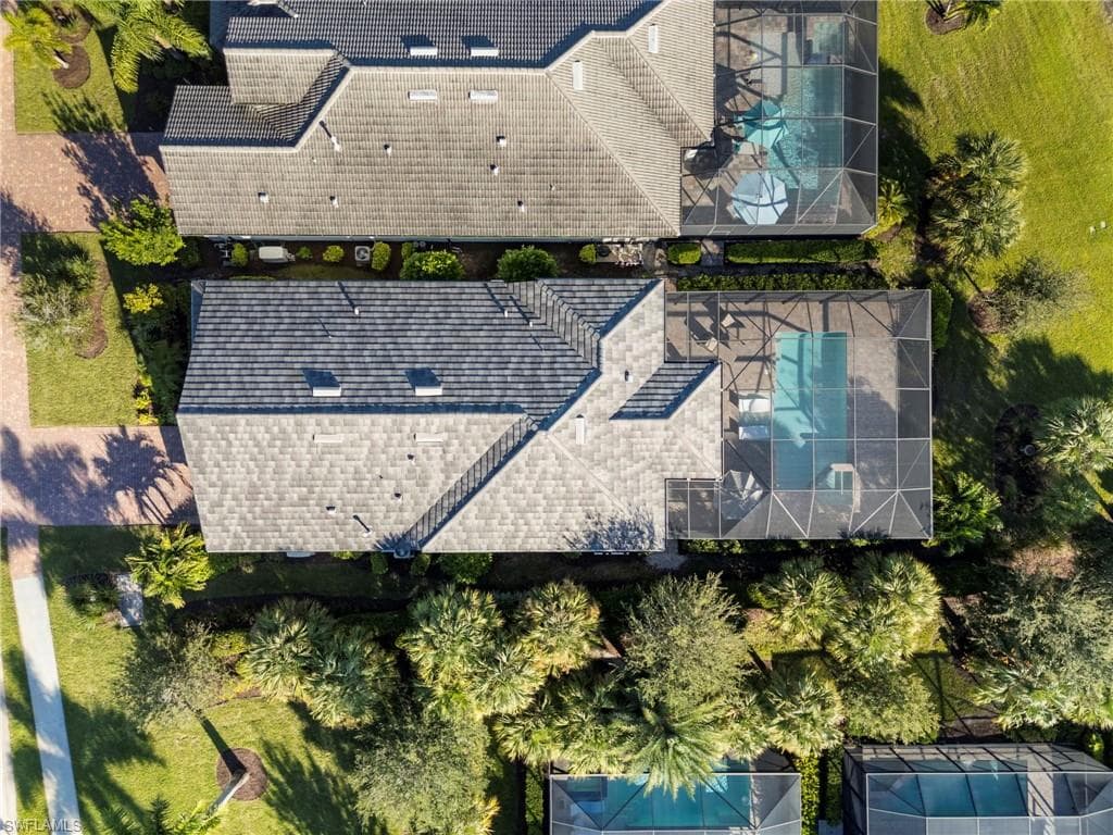 2787 Aviamar Cir, Naples, FL 34114-40