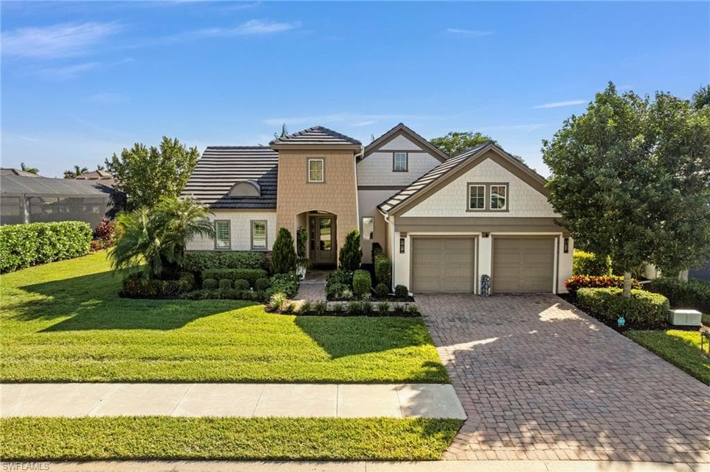 14714 Leeward Dr, Naples, FL 34114-1