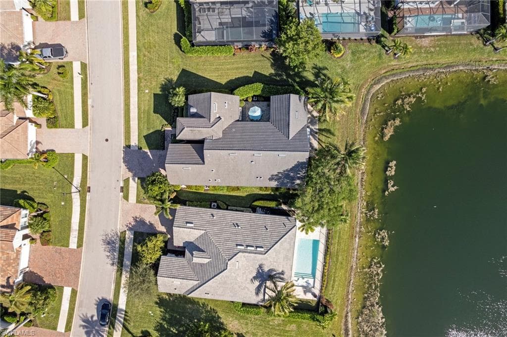 14714 Leeward Dr, Naples, FL 34114-39