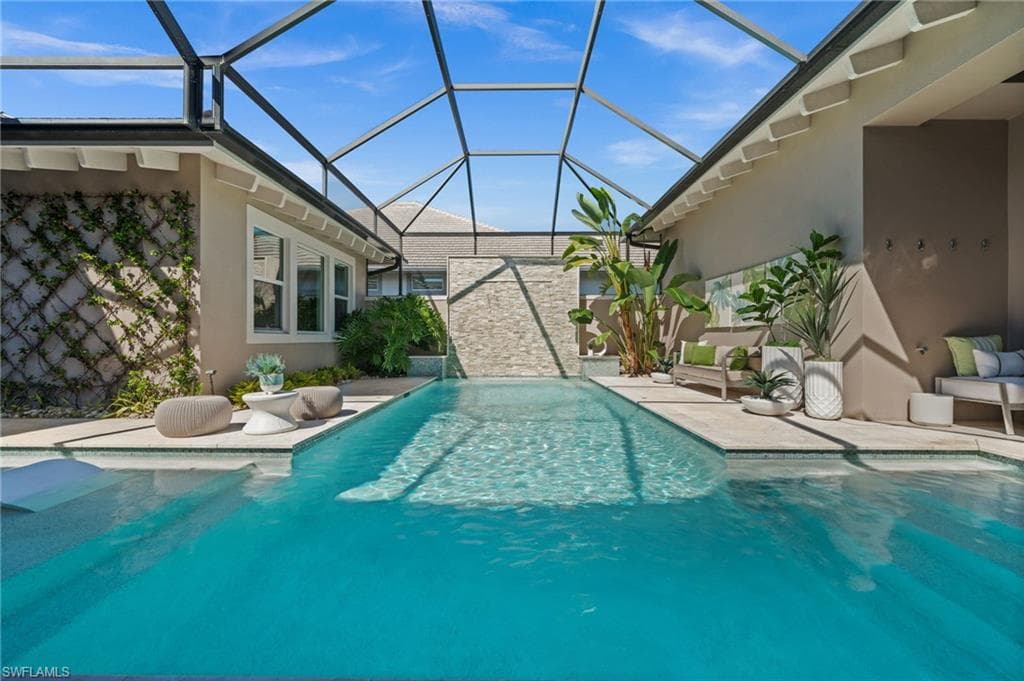 6380 Lyford Isle Dr, Naples, FL 34113-15