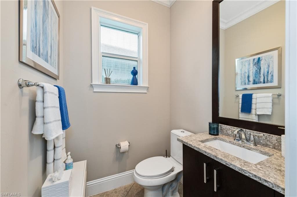 6380 Lyford Isle Dr, Naples, FL 34113-18