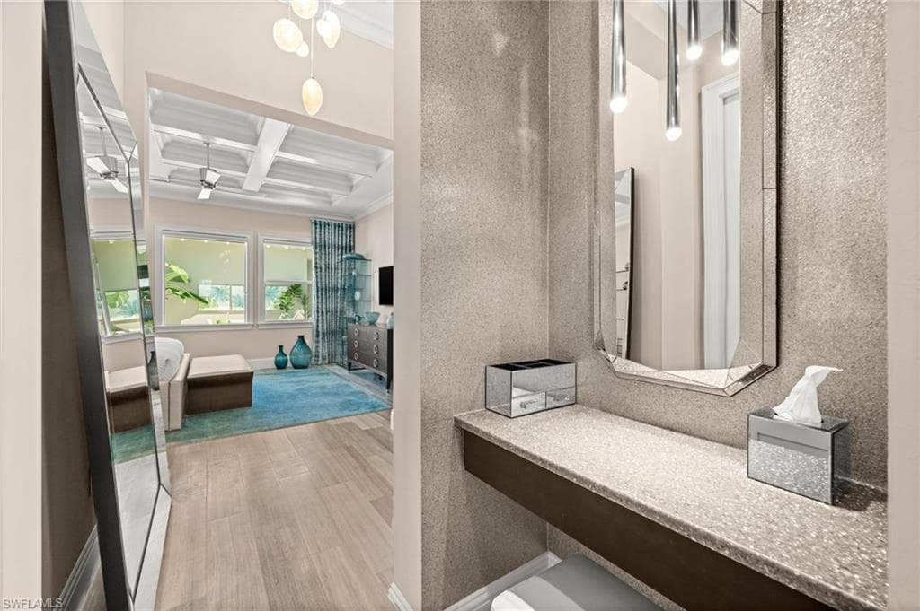 6380 Lyford Isle Dr, Naples, FL 34113-29