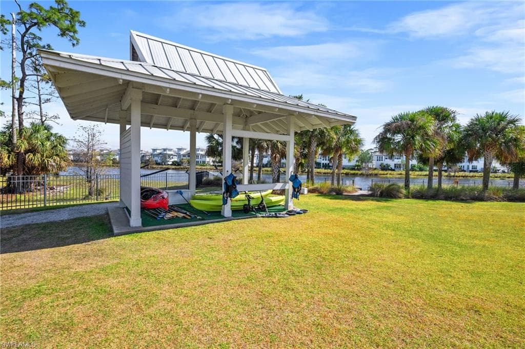 6380 Lyford Isle Dr, Naples, FL 34113-47