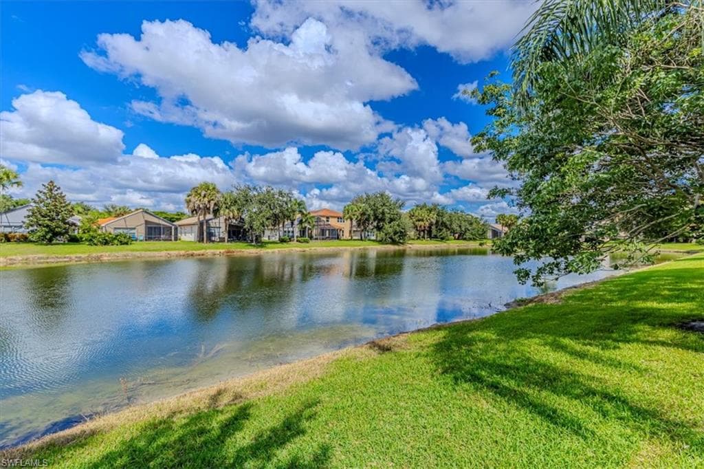1630 Triangle Palm Ter, Naples, FL 34119-3