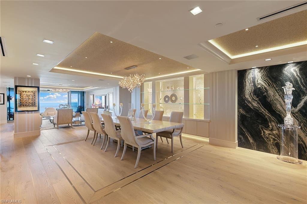 6897 Grenadier Blvd 1202, Naples, FL 34108-18