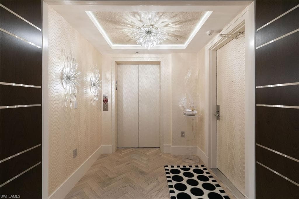 6897 Grenadier Blvd 1202, Naples, FL 34108-19