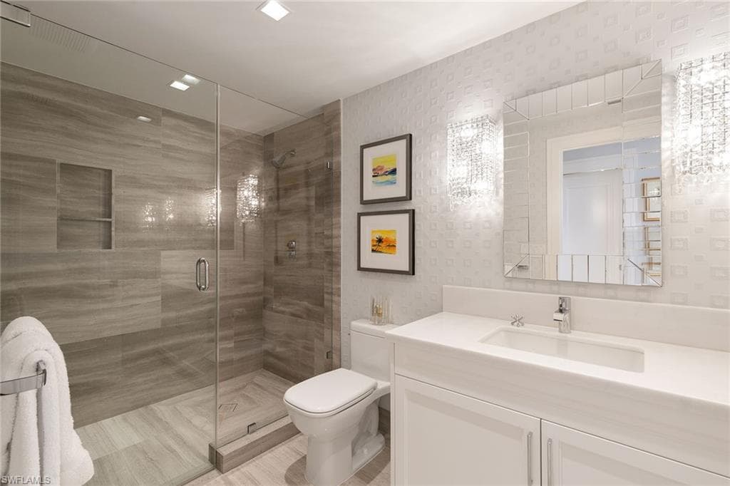 6897 Grenadier Blvd 1202, Naples, FL 34108-32