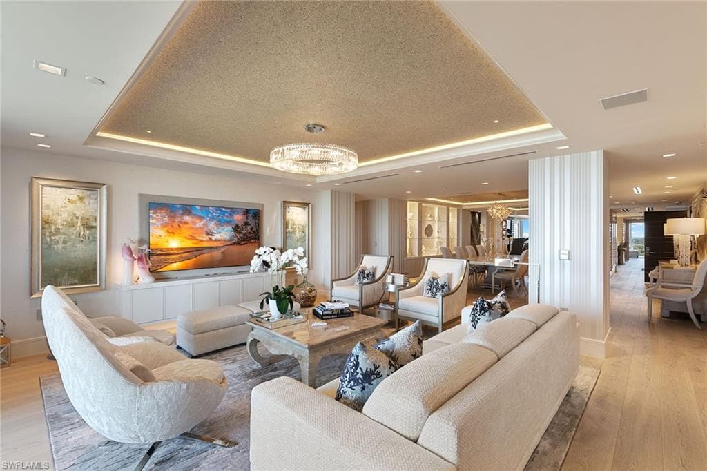 6897 Grenadier Blvd 1202, Naples, FL 34108-2