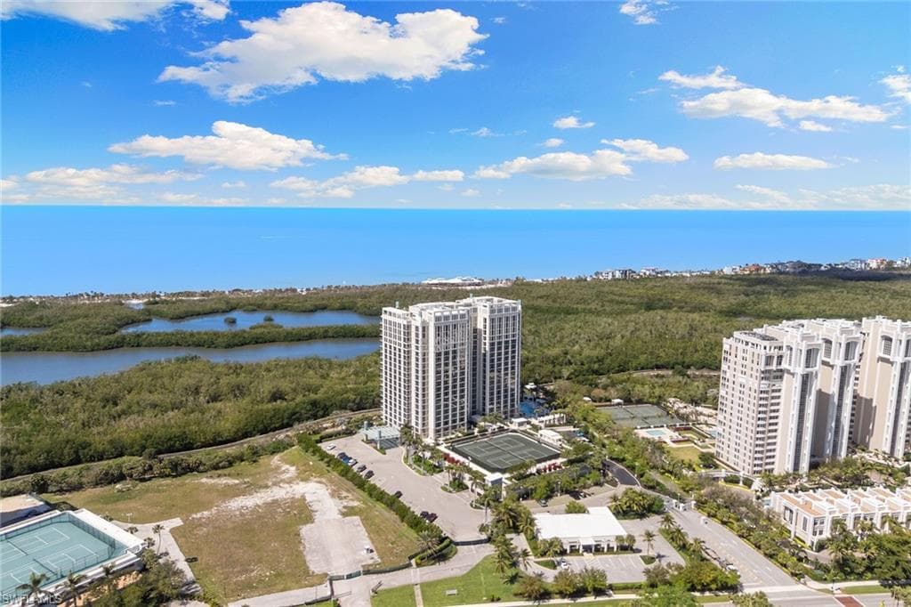 6897 Grenadier Blvd 1202, Naples, FL 34108-48