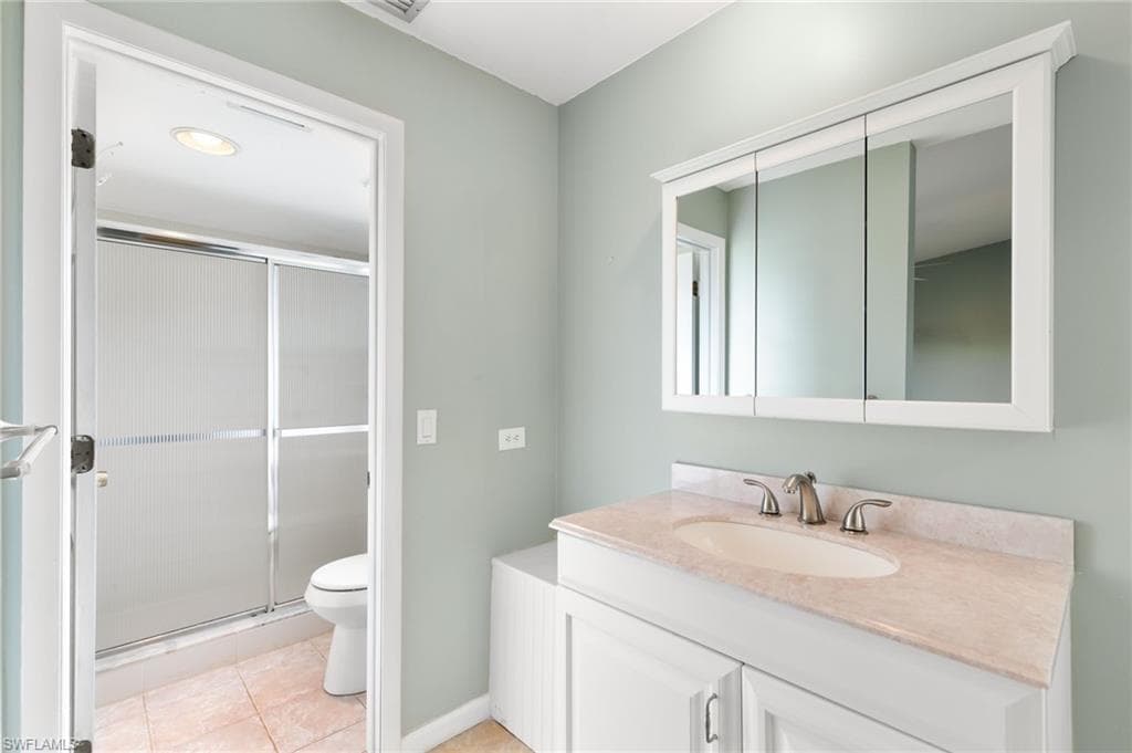 17017 Golfside Cir 404, Fort Myers, FL 33908-14