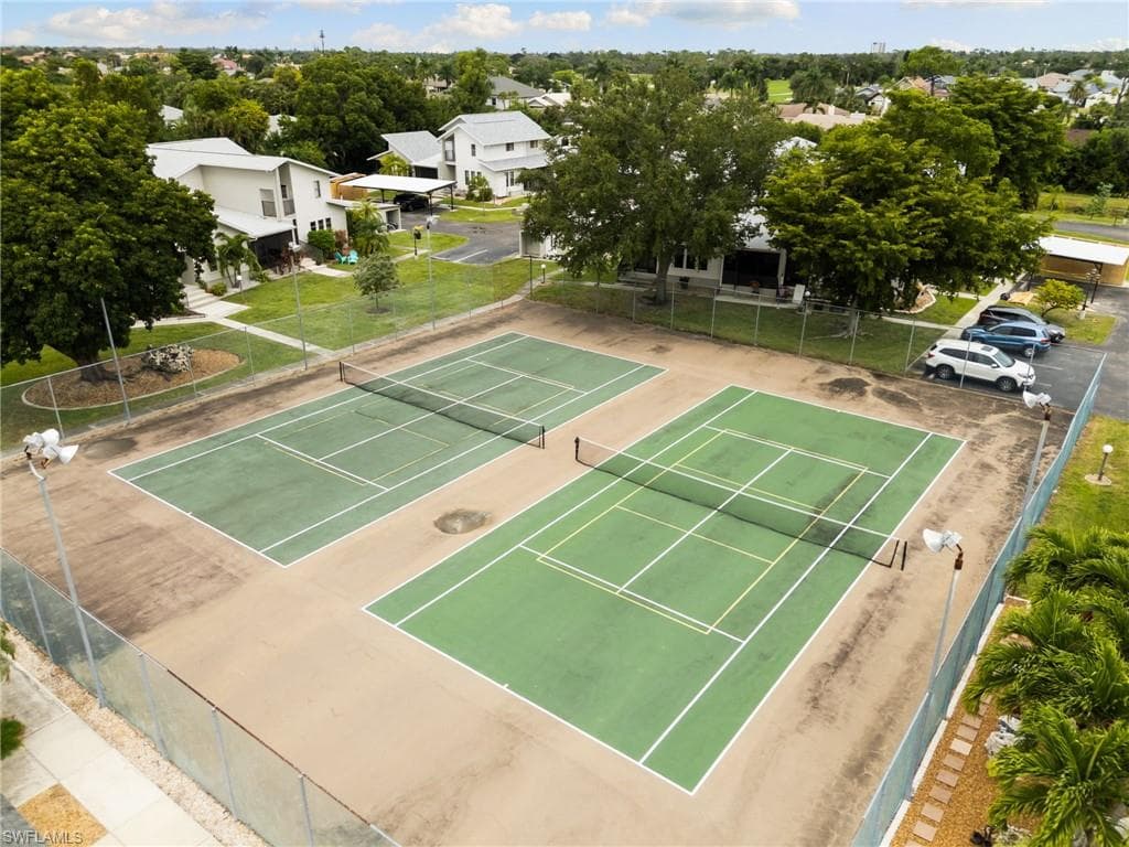 17017 Golfside Cir 404, Fort Myers, FL 33908-19