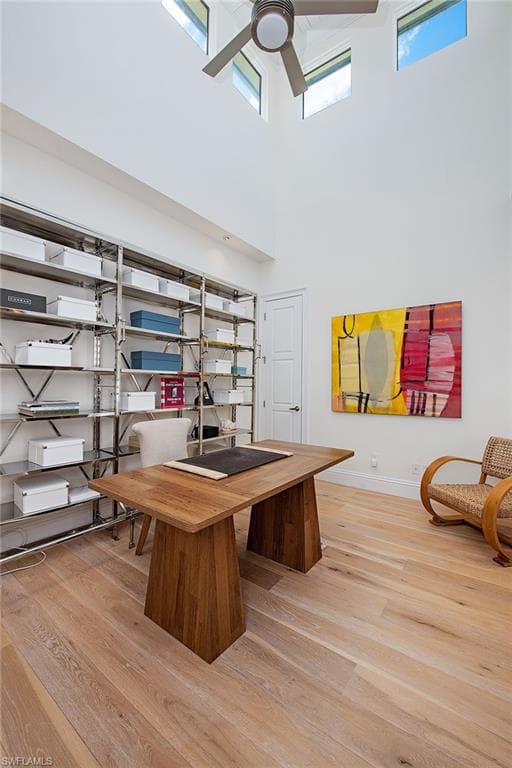 750 11th St S C, Naples, FL 34102-10