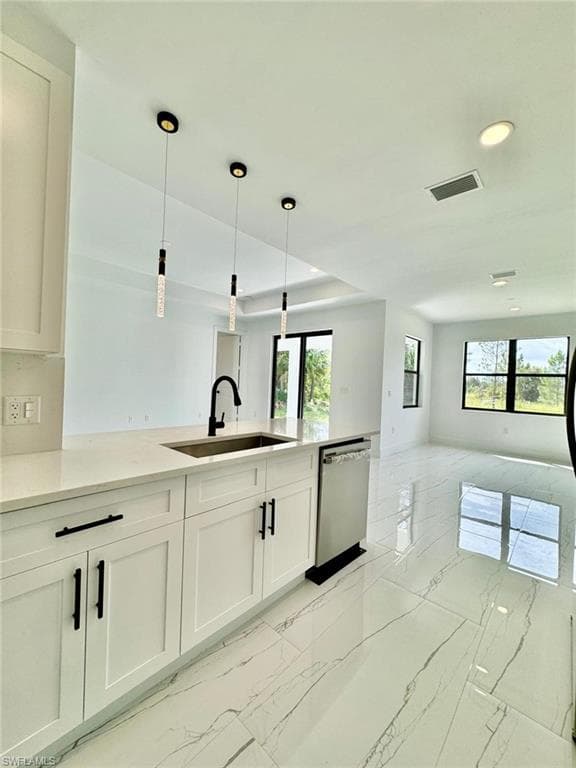 3434 27th Ave NE, Naples, FL 34120-9