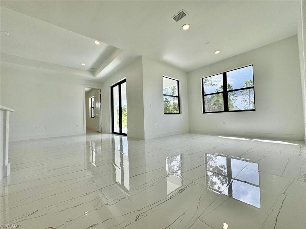 3434 27th Ave NE, Naples, FL 34120-15