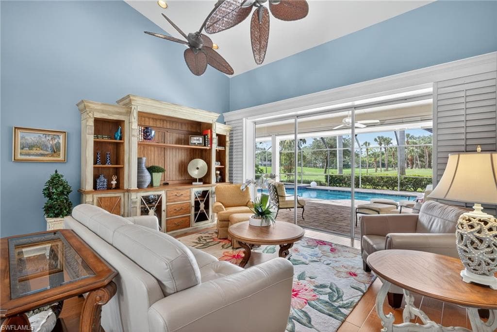 6 Bramblewood Pt, Naples, FL 34105-8