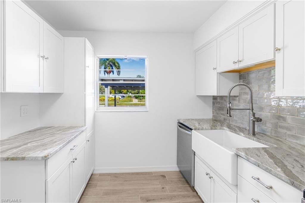 1348 Myerlee Gardens Ave, Fort Myers, FL 33919-13