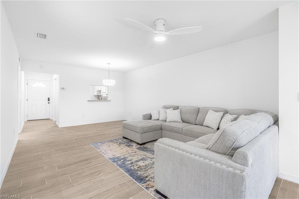 1348 Myerlee Gardens Ave, Fort Myers, FL 33919-18