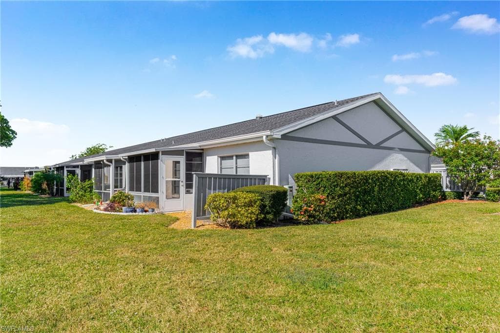 1348 Myerlee Gardens Ave, Fort Myers, FL 33919-38