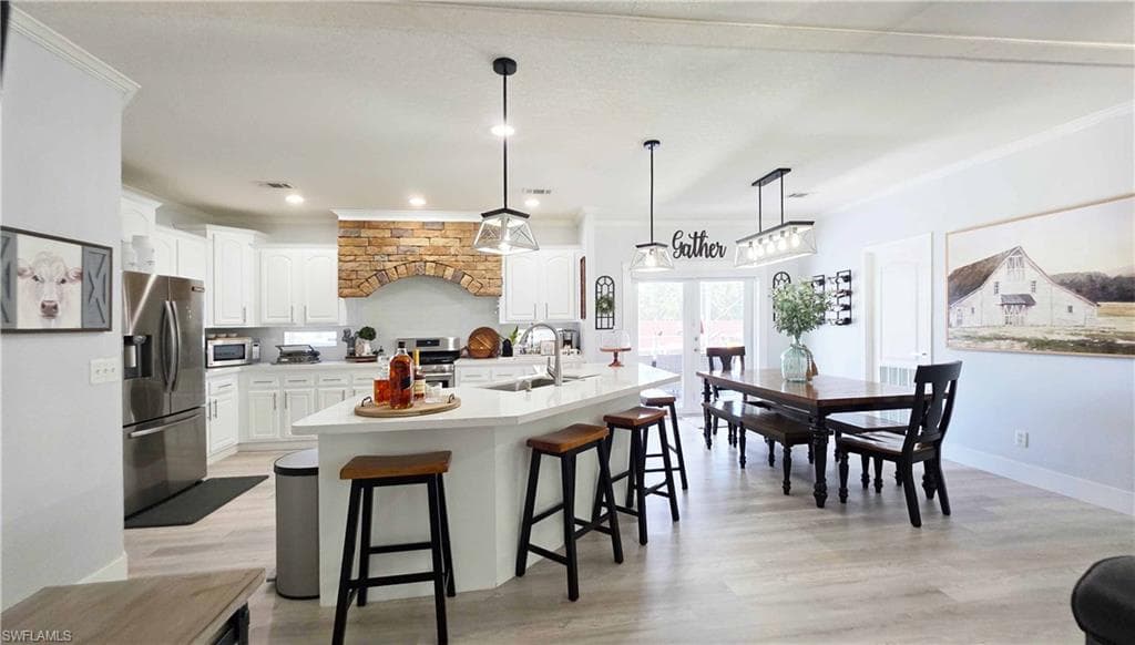 140 Utopia St, Montura Ranches, FL 33440-25