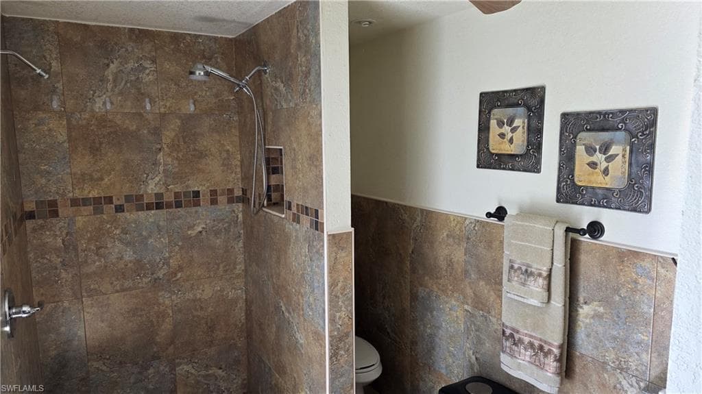 140 Utopia St, Montura Ranches, FL 33440-48