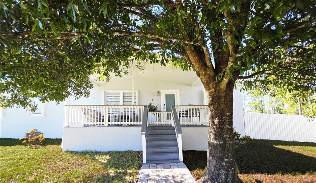 140 Utopia St, Montura Ranches, FL 33440-5