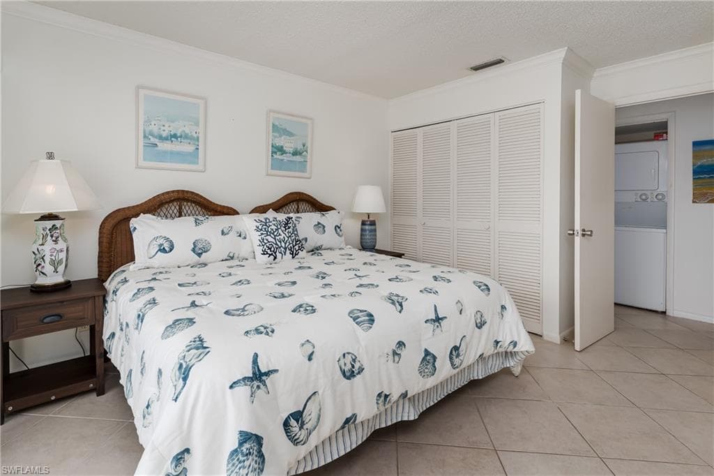 1215 Edington Pl O5, Marco Island, FL 34145-21