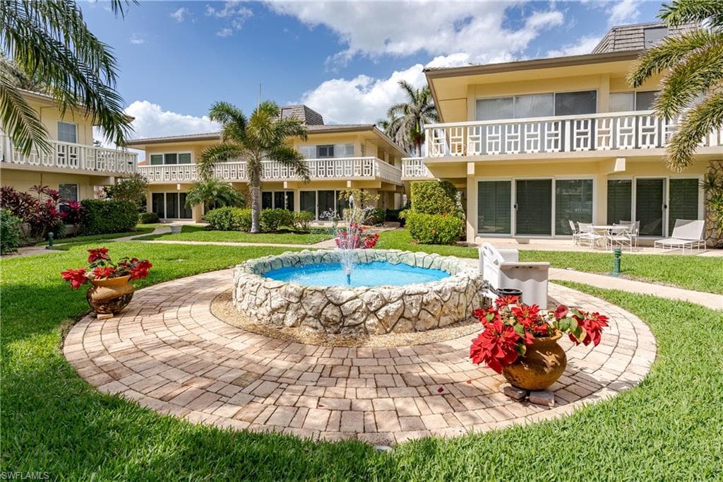 1215 Edington Pl O5, Marco Island, FL 34145-27