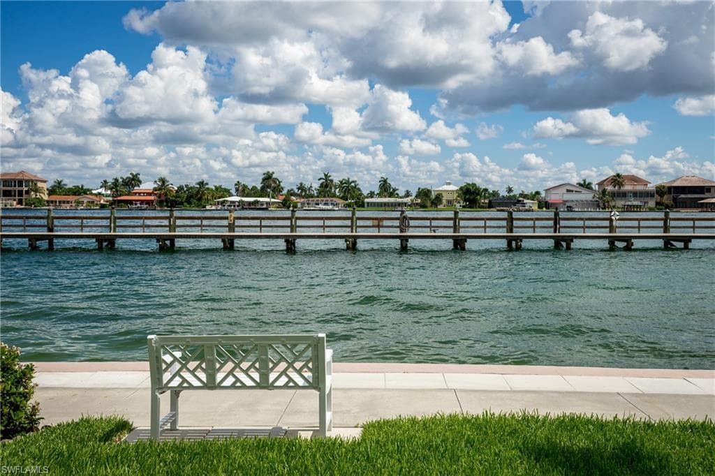 1215 Edington Pl O5, Marco Island, FL 34145-30