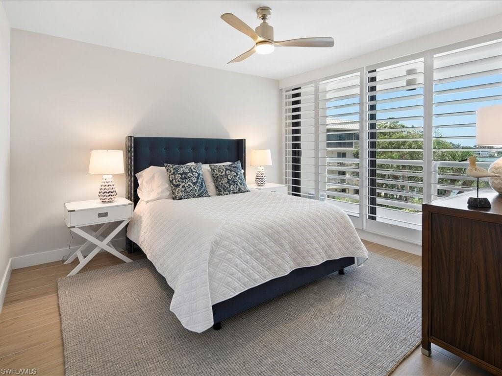 3100 Gulf Shore Blvd N 201, Naples, FL 34103-26