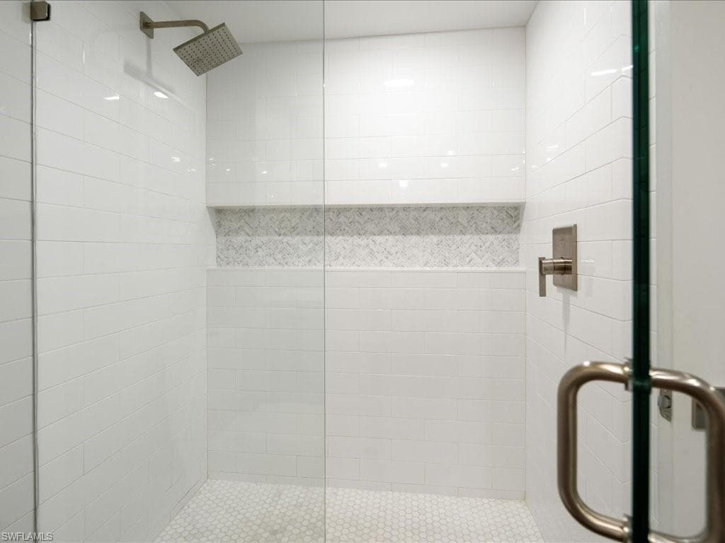 3100 Gulf Shore Blvd N 201, Naples, FL 34103-28