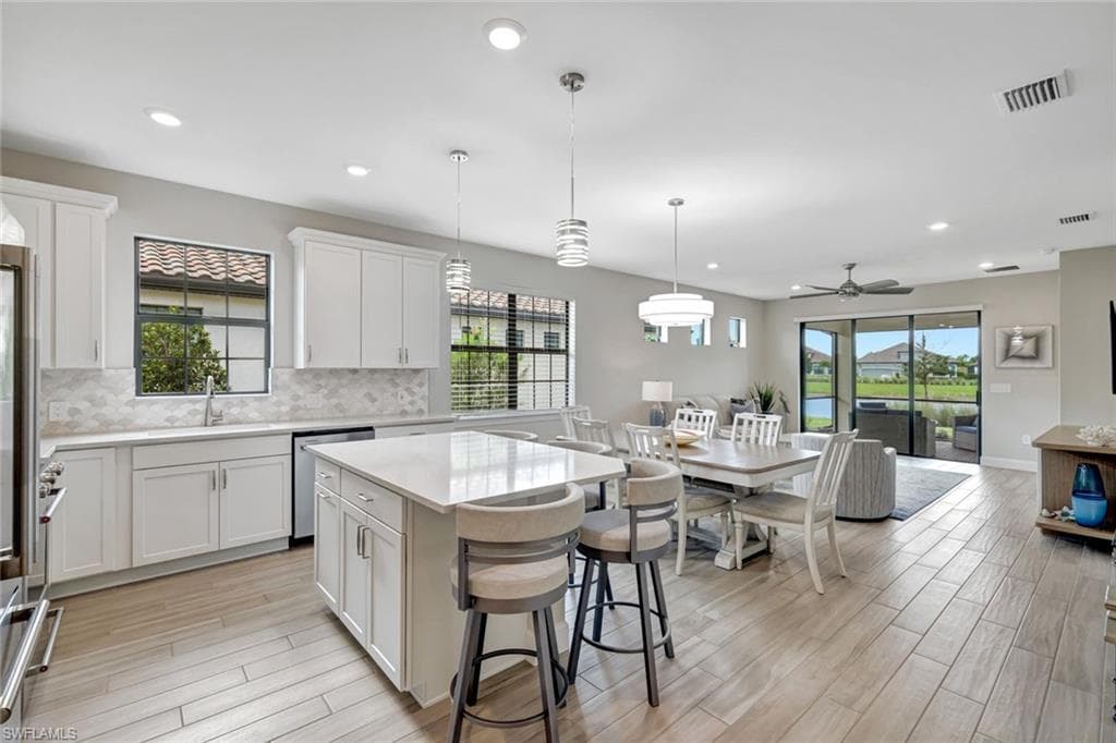 17408 Corsini Dr, Fort Myers, FL 33913-8