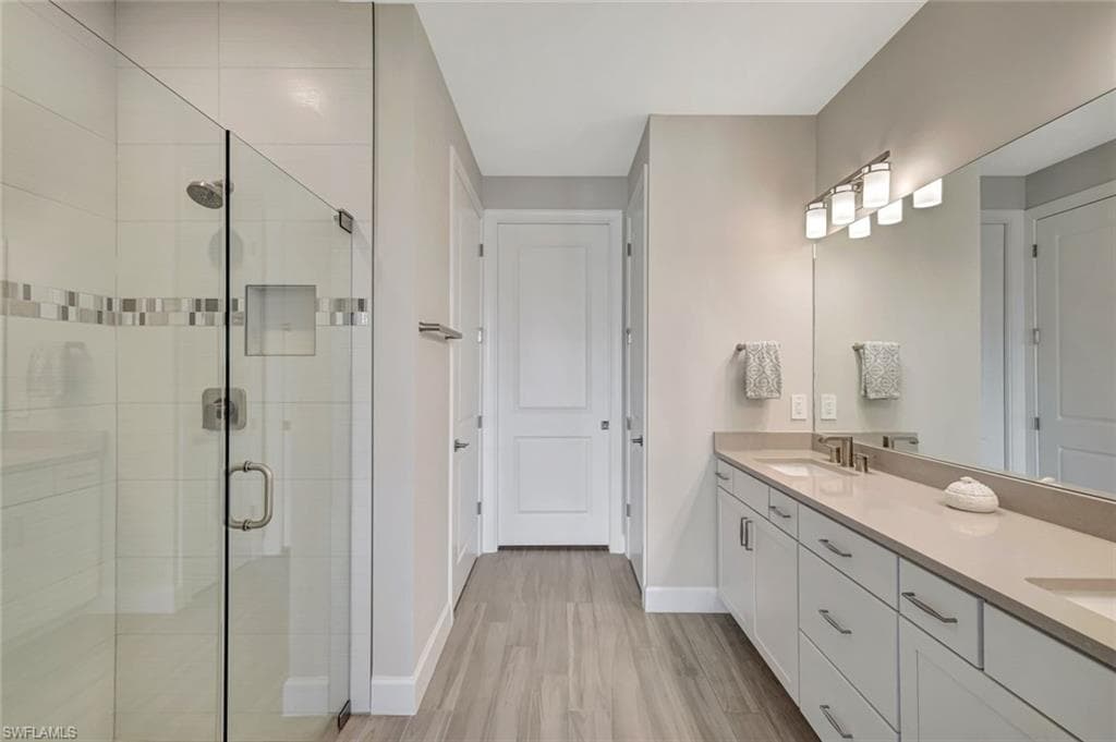 17408 Corsini Dr, Fort Myers, FL 33913-13