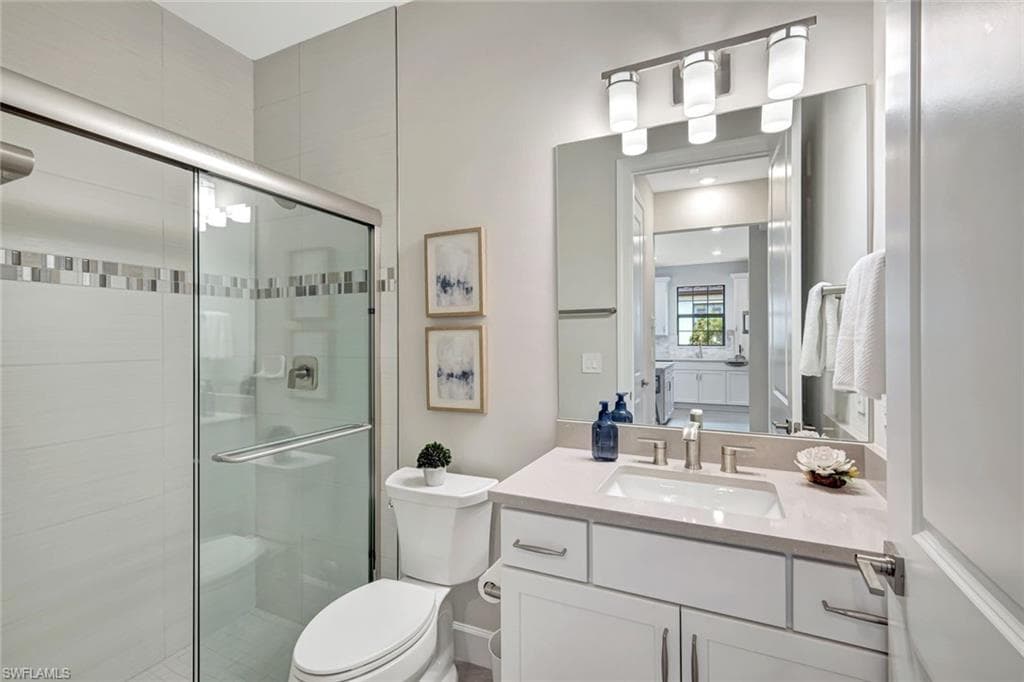 17408 Corsini Dr, Fort Myers, FL 33913-16