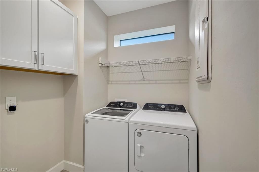 17408 Corsini Dr, Fort Myers, FL 33913-18