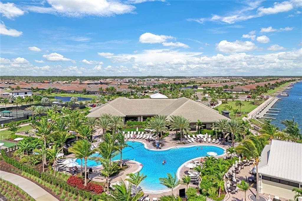 17408 Corsini Dr, Fort Myers, FL 33913-23