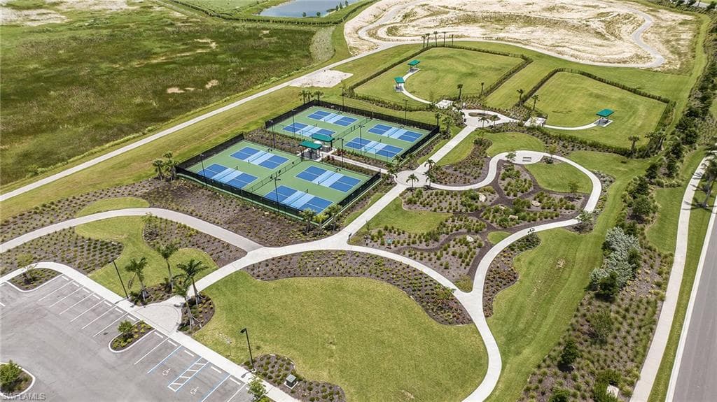 17408 Corsini Dr, Fort Myers, FL 33913-26