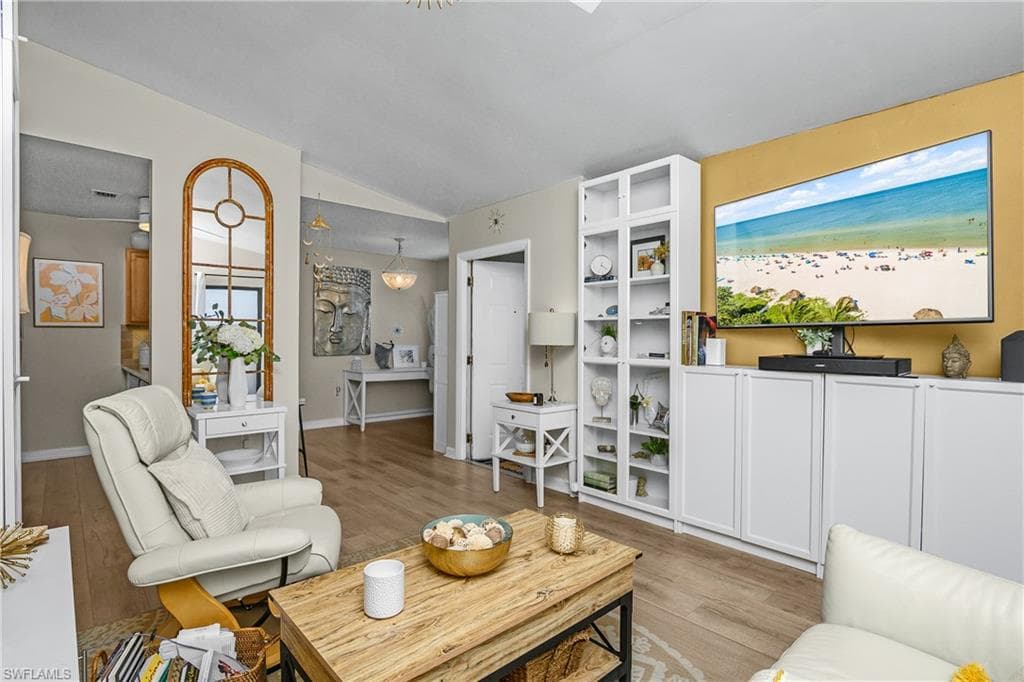 5266 Cedarbend Dr 1, Fort Myers, FL 33919-6