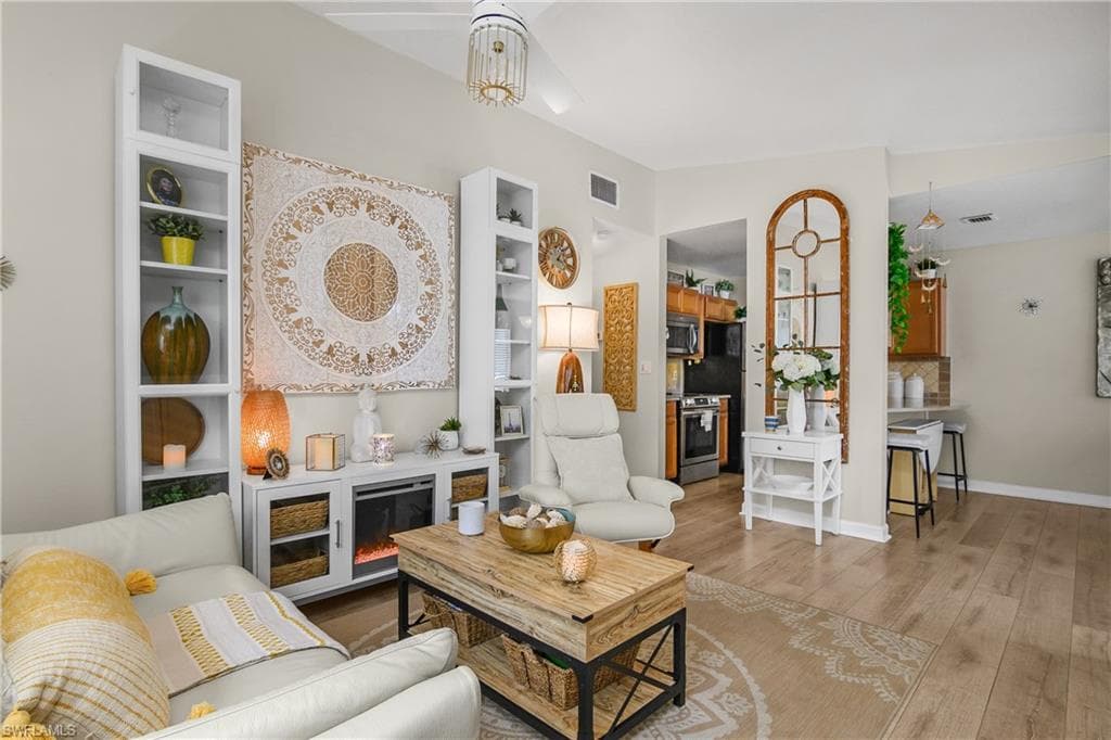 5266 Cedarbend Dr 1, Fort Myers, FL 33919-7