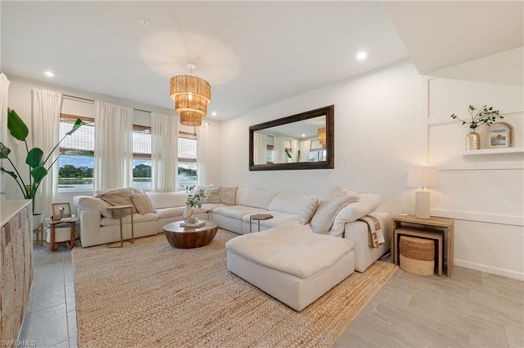 4638 Arboretum Cir 102, Naples, FL 34112-1