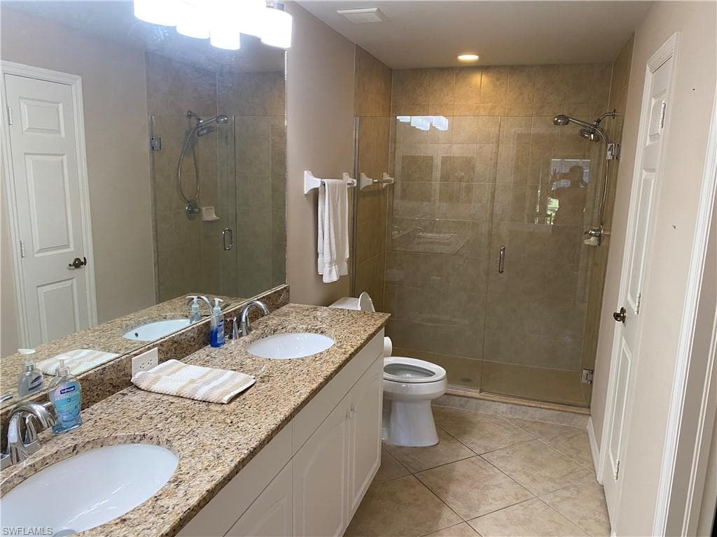 1108 Winding Pines Cir 106, Cape Coral, FL 33909-17