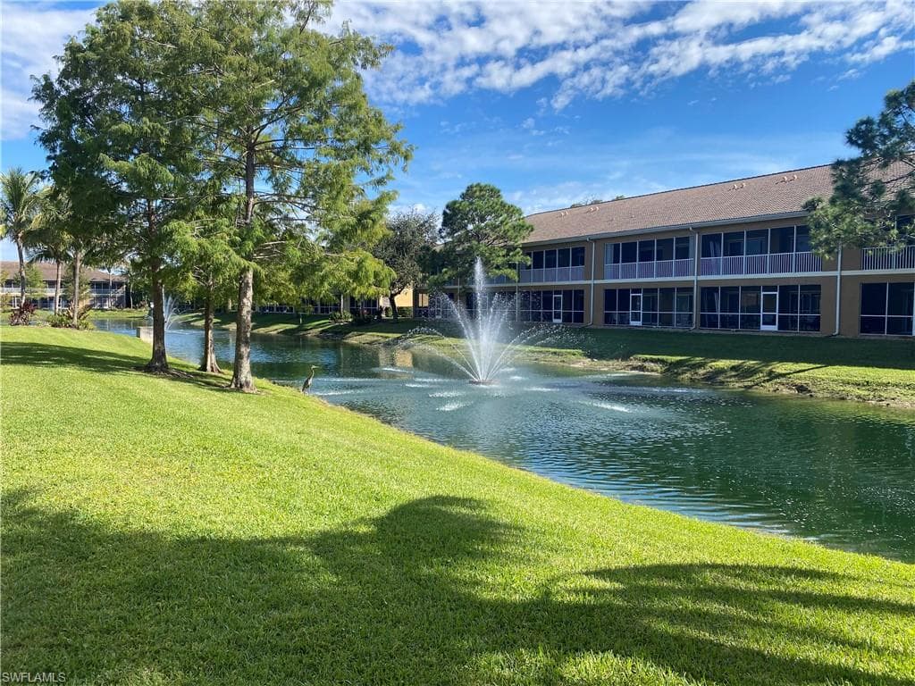 1108 Winding Pines Cir 106, Cape Coral, FL 33909-3