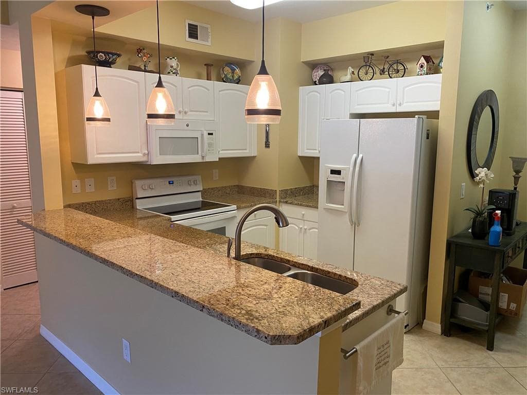 1108 Winding Pines Cir 106, Cape Coral, FL 33909-4