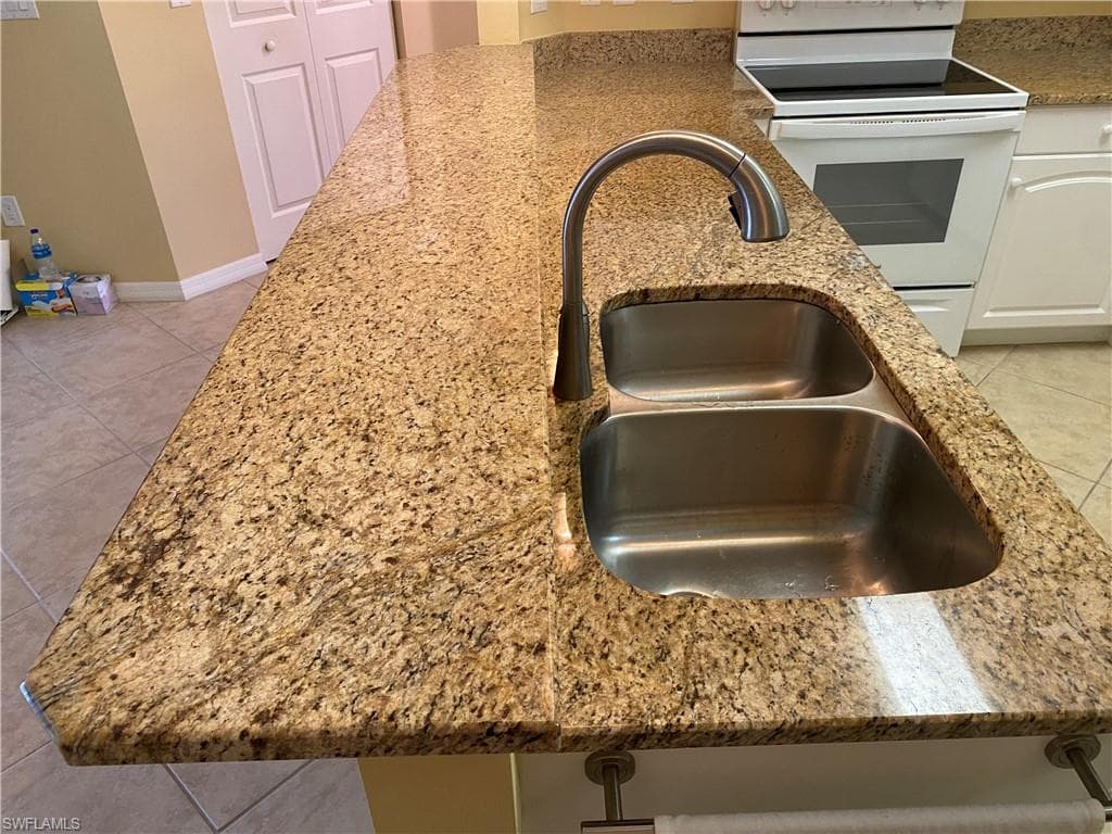 1108 Winding Pines Cir 106, Cape Coral, FL 33909-6