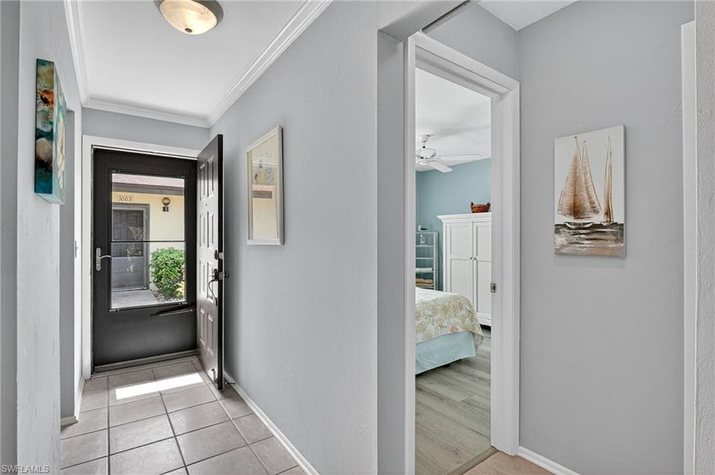 1009 Pine Isle Ln S 1009, Naples, FL 34112-14