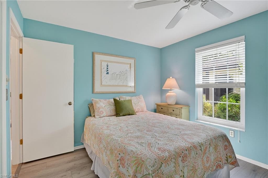 1009 Pine Isle Ln S 1009, Naples, FL 34112-27